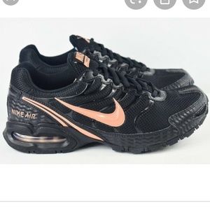 Like New NIKE Air Max Torch 4 (women’s)